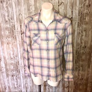 American Eagle pink,yellow,blue button flannel